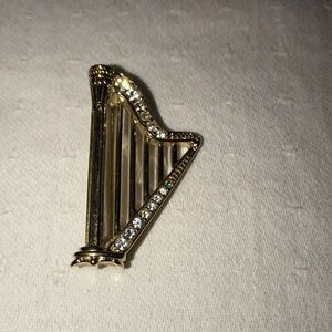 Vintage Marked Trifari Gold Tone Harp with clear Rhinestones Brooch/Pin